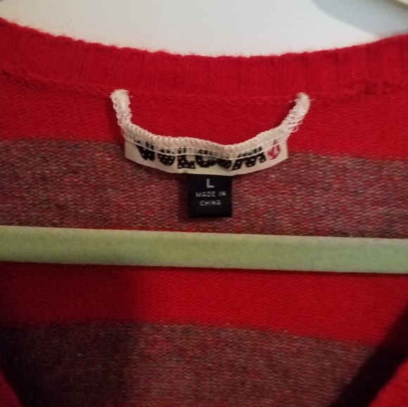 Volcom Red and Gray striped Cardigan Size L - Picture 2 of 3
